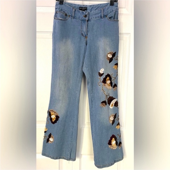 Alexandra Bartlett Denim - Alexandra Bartlett Jeans Bootcut Boot Cut embroidered appliqué size 6 Petite